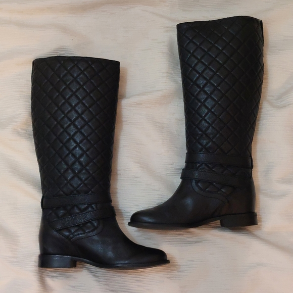 Quilted Kate Spade moto boots - Picture 3 of 12